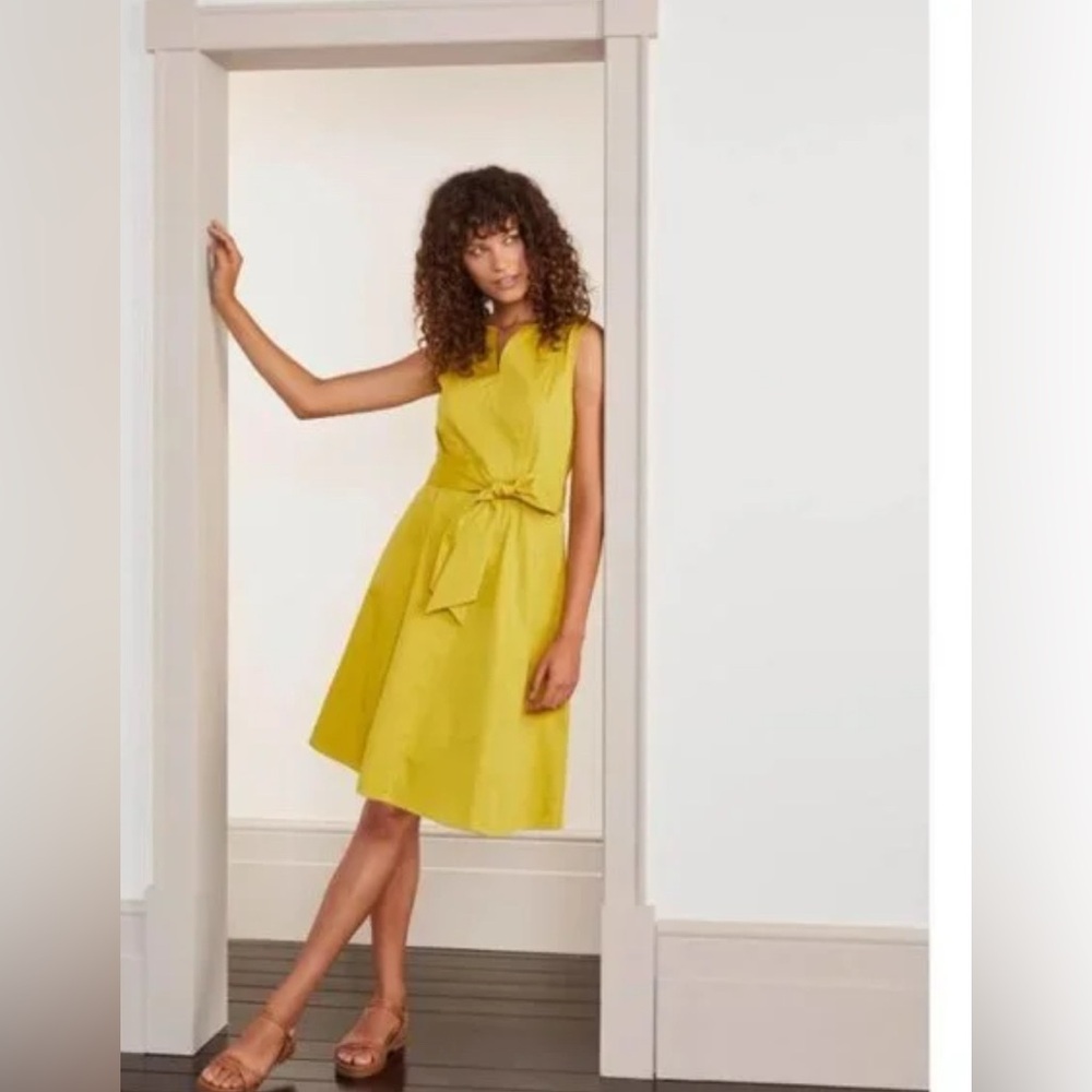 Boden size 10 Yellow Sleeveless Dress with pockets! 💁‍♀️